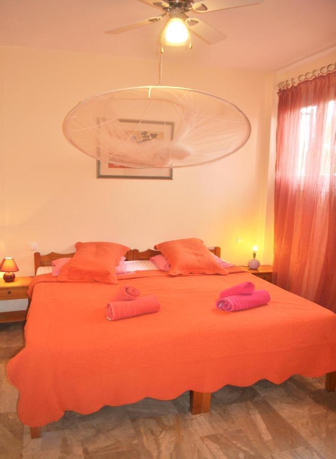 Lemoni Apartments Pelekas Bagian luar foto