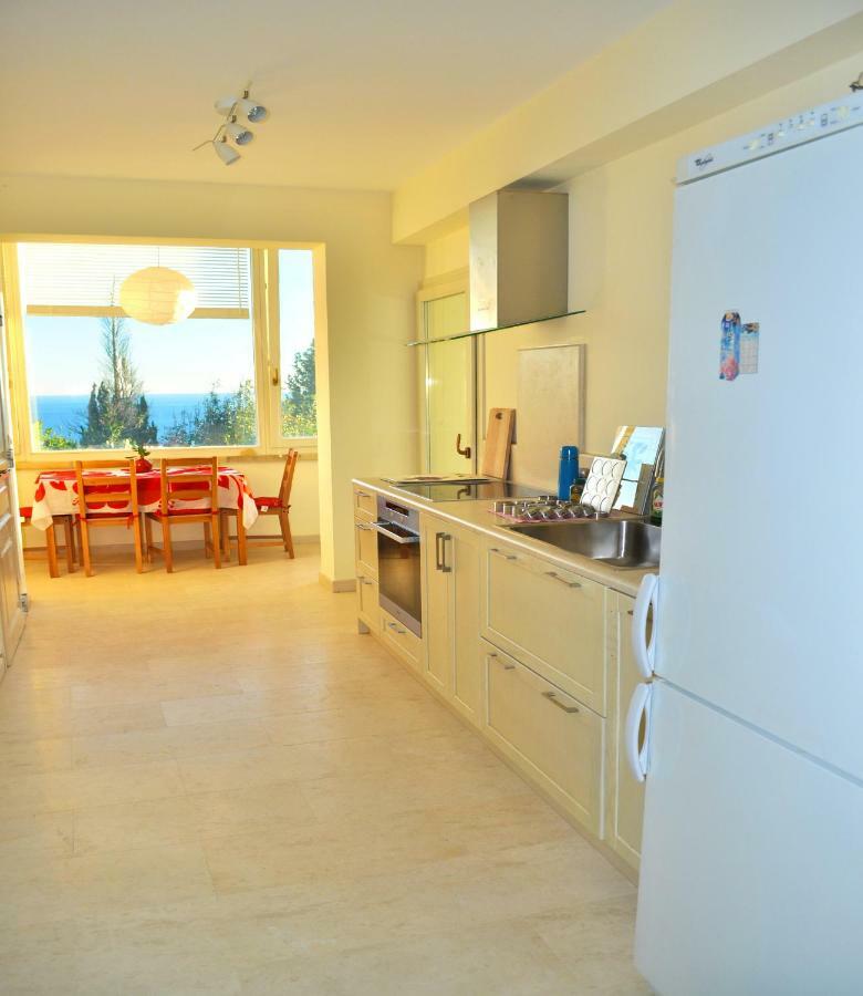 Lemoni Apartments Pelekas Bagian luar foto